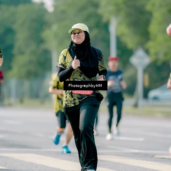Runner Photo 6500457