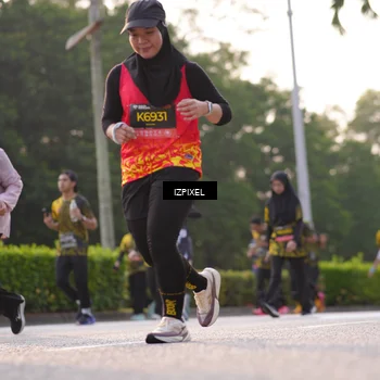 Runner Photo 6500477