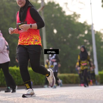 Runner Photo 6500480