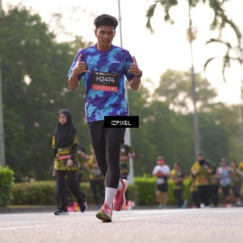 Runner Photo 6500504