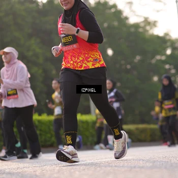 Runner Photo 6500510