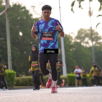 Runner Photo 6500511
