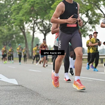 Runner Photo 6500516