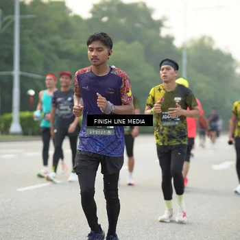 Runner Photo 6500517