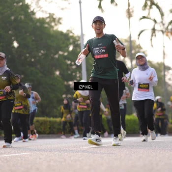 Runner Photo 6500650