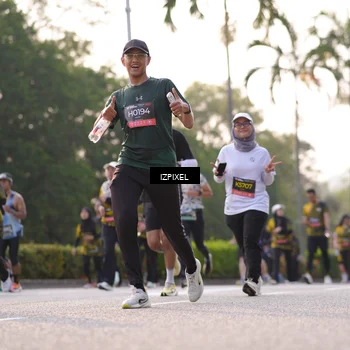 Runner Photo 6500662