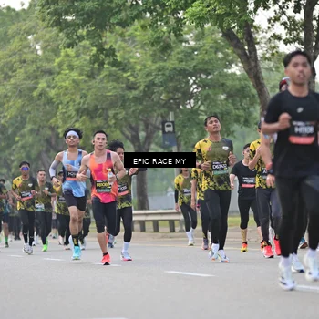 Runner Photo 6500677