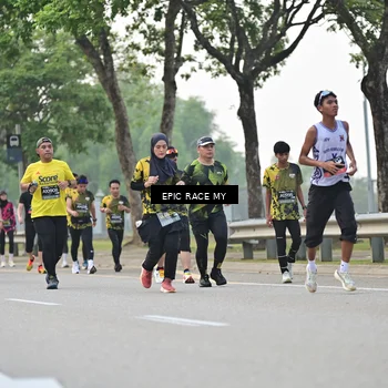 Runner Photo 6500678