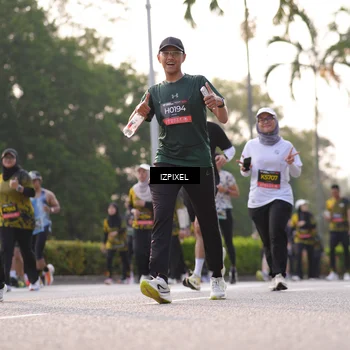 Runner Photo 6500698