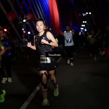 Runner Photo 6500700