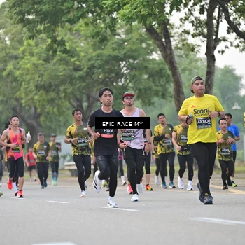Runner Photo 6500701