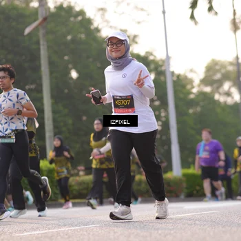 Runner Photo 6500745