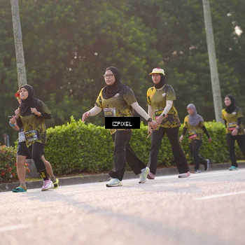 Runner Photo 6500801