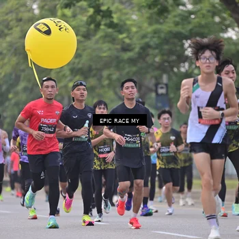 Runner Photo 6500806
