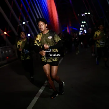 Runner Photo 6500807
