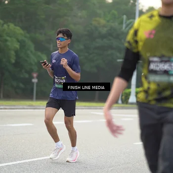Runner Photo 6500810