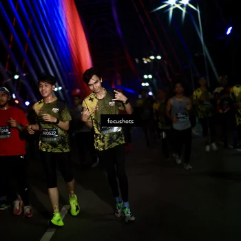 Runner Photo 6500824