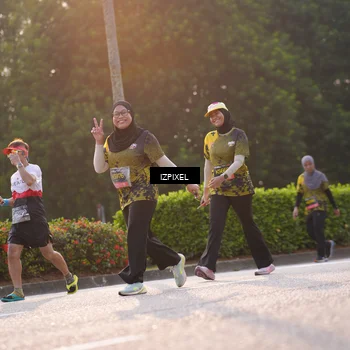 Runner Photo 6500825