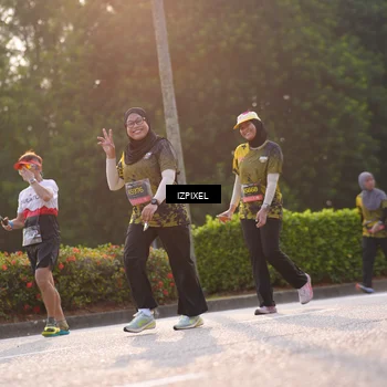 Runner Photo 6500840