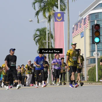Runner Photo 6500843