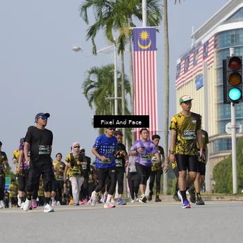 Runner Photo 6500847