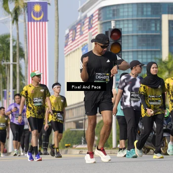 Runner Photo 6500861