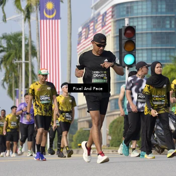 Runner Photo 6500867