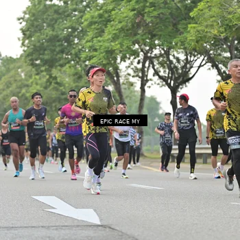 Runner Photo 6500876