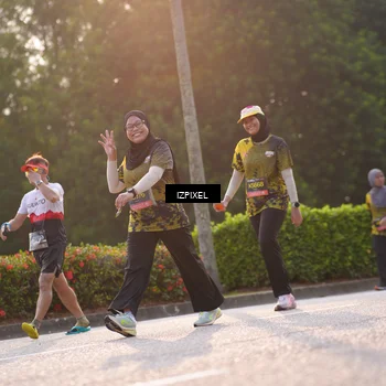 Runner Photo 6500877