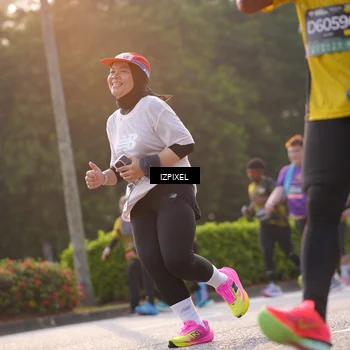 Runner Photo 6500878