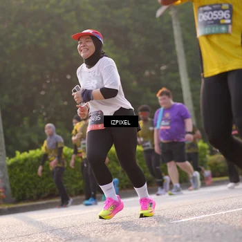 Runner Photo 6500890