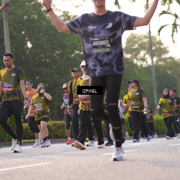 Runner Photo 6500905
