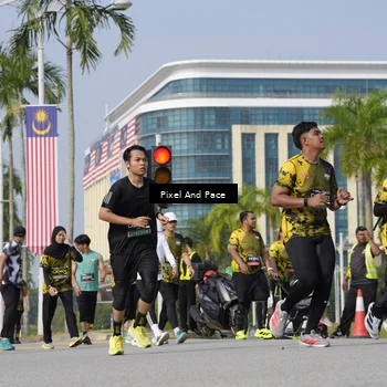 Runner Photo 6500909