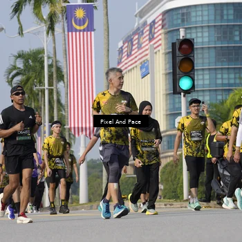 Runner Photo 6500919
