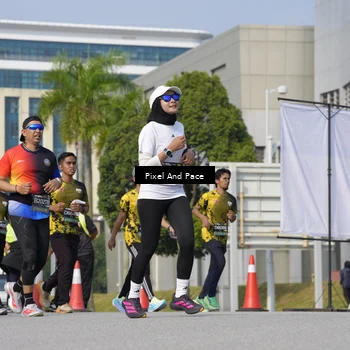 Runner Photo 6500926