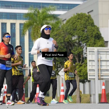 Runner Photo 6500939