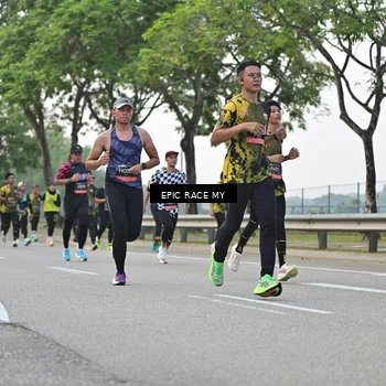 Runner Photo 6500944