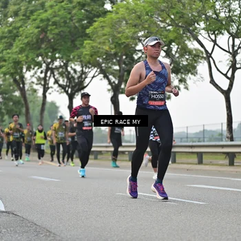 Runner Photo 6500949