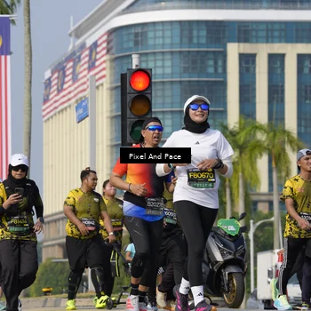 Runner Photo 6500970
