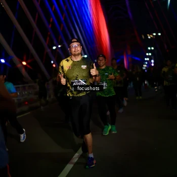 Runner Photo 6500998