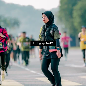 Runner Photo 6501003