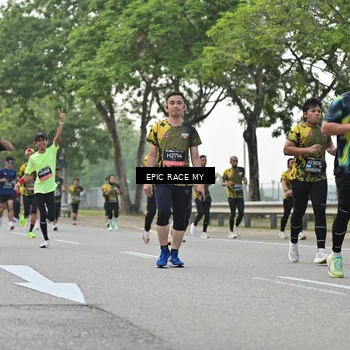 Runner Photo 6501006