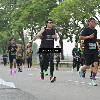 Runner Photo 6501008