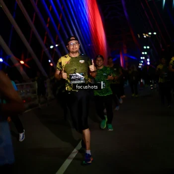 Runner Photo 6501014