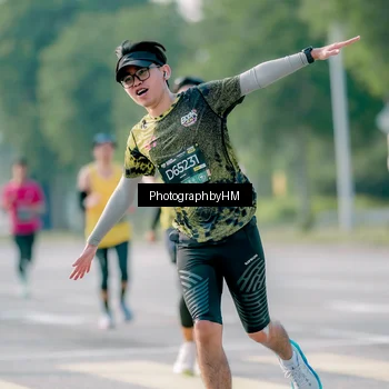 Runner Photo 6501020