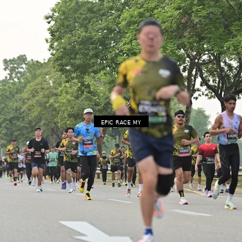Runner Photo 6501040