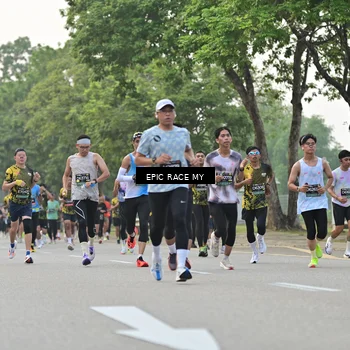 Runner Photo 6501050