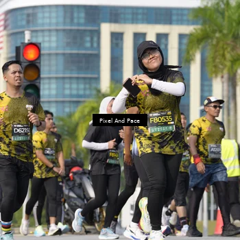 Runner Photo 6501054