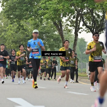 Runner Photo 6501070