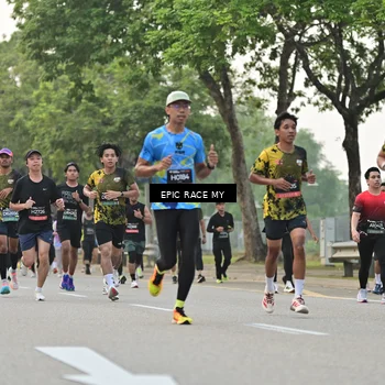 Runner Photo 6501080